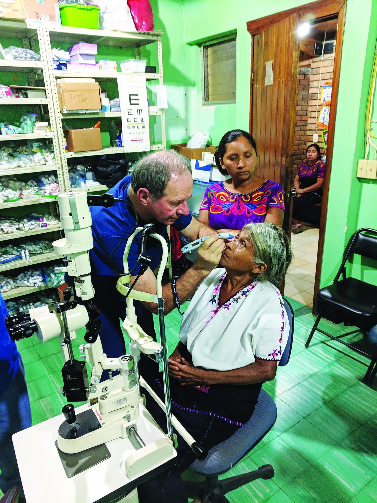 Bitterroot couple helps restore sight in Guatemala - Bitterroot Star